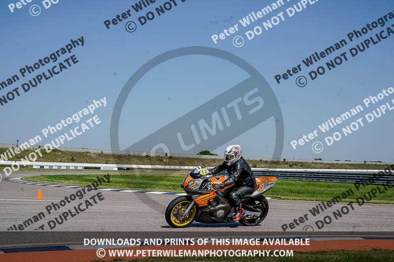 Rockingham no limits trackday;enduro digital images;event digital images;eventdigitalimages;no limits trackdays;peter wileman photography;racing digital images;rockingham raceway northamptonshire;rockingham trackday photographs;trackday digital images;trackday photos